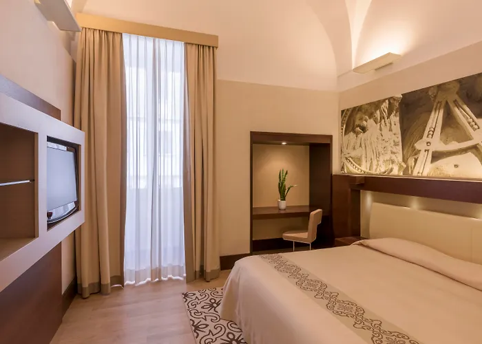 Tivoli Palazzo 1880 Lecce Hotel